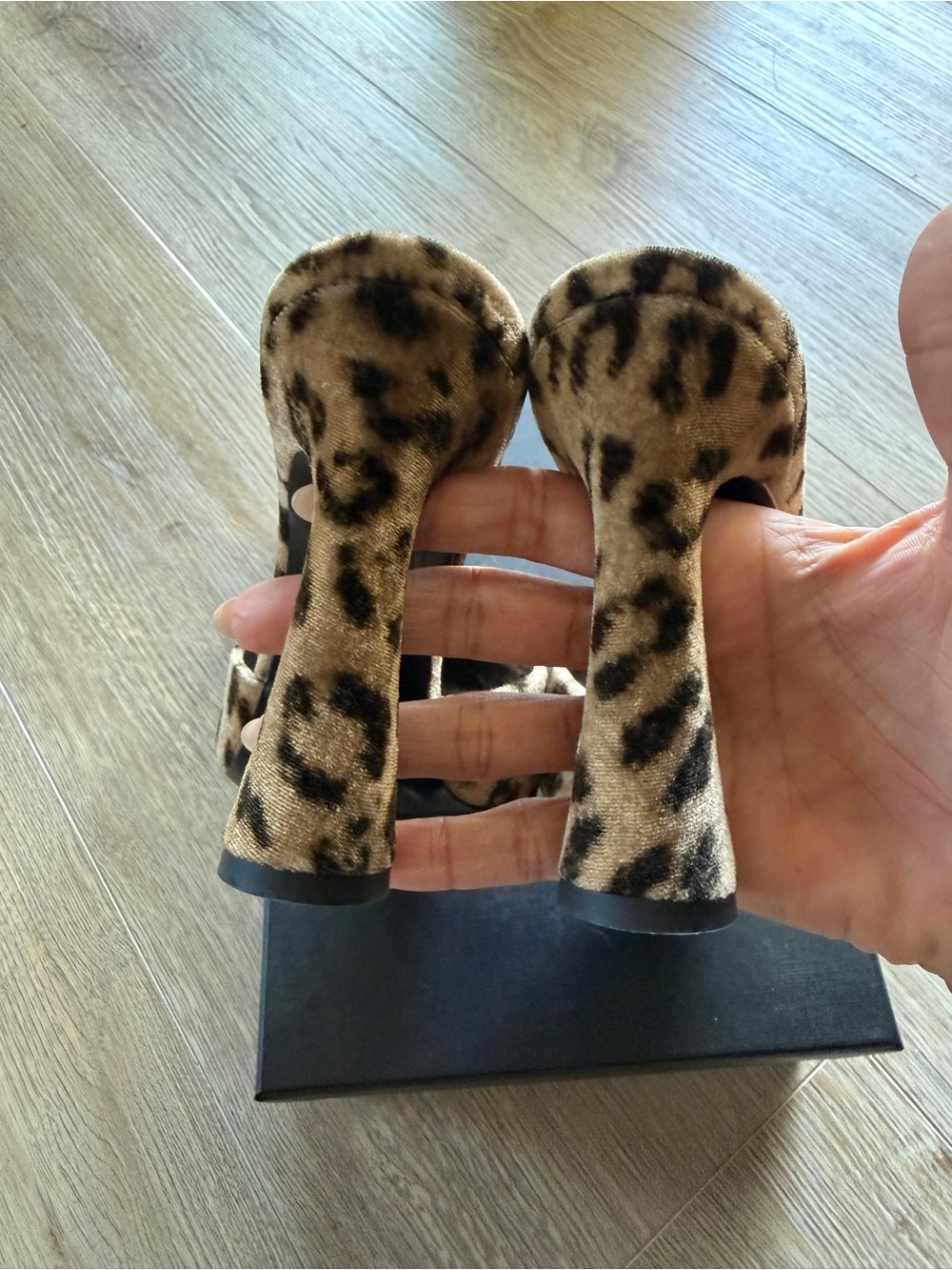 YSL Saint Laurent Leopard Print Heels - Tan & Black - Picture 5 of 6